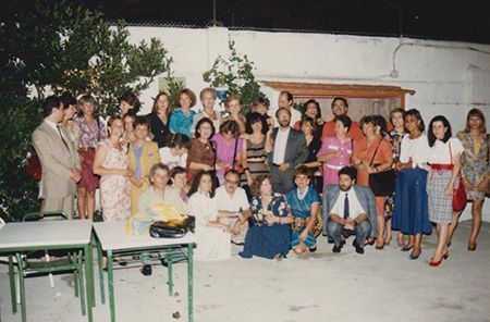 El grupo de “Sepas” de la parroquia de Guadalupe en dos imágenes de sus inicios en los años 80. 