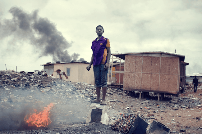 El cementerio electrónico de Agbogbloshie, Accra, Ghana