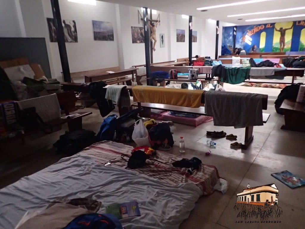 San Carlos Borromeo acoge a familias refugiadas que piden asilo en España