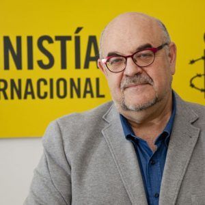 Esteban Beltrán visita el estudio de Onda Alandar