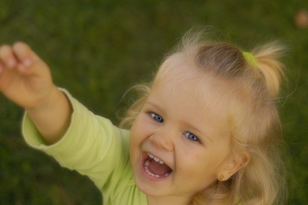 Las niñas y niños necesitan referentes amables de mujeres