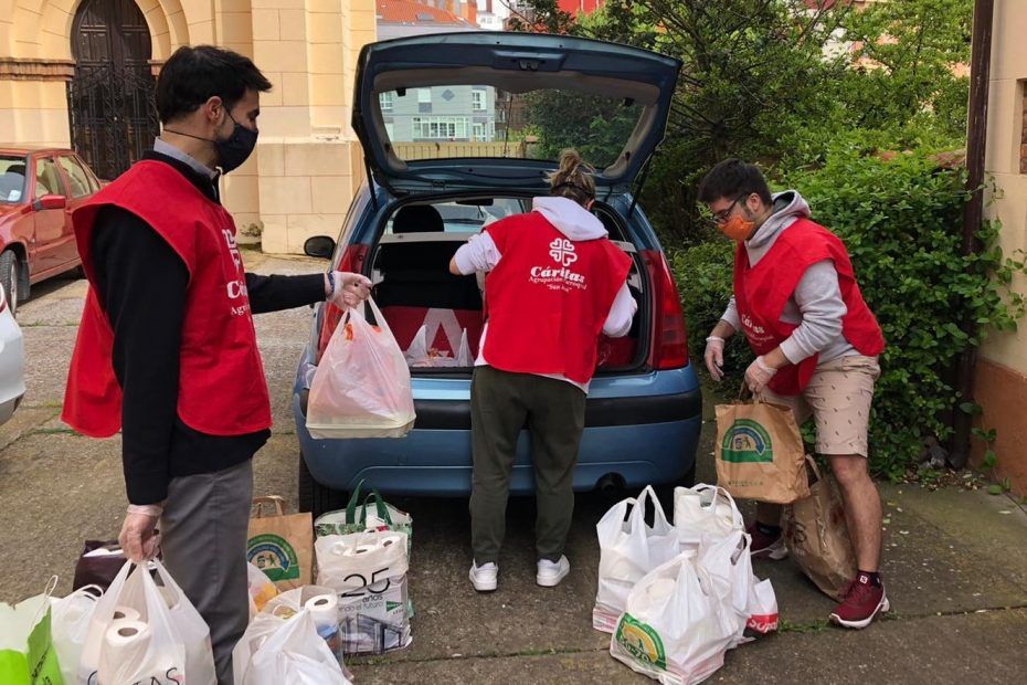 Voluntarios/as de Caritas segovia